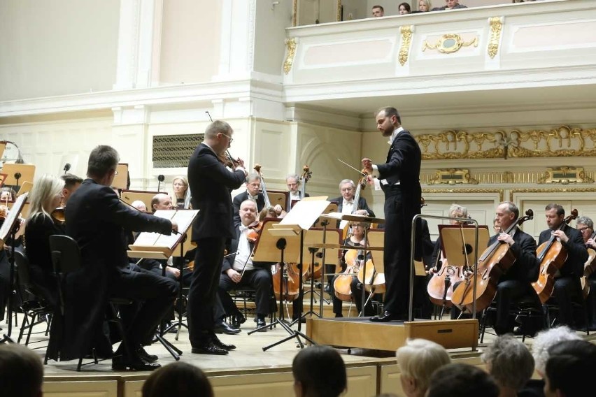Jakub Chrenowicz, Marcin Suszycki i Orkiestra Filharmonii...