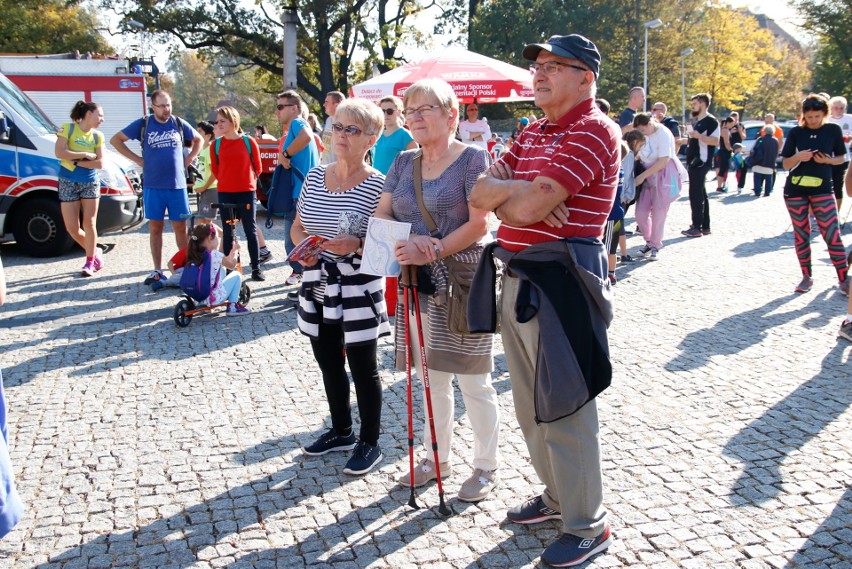 Podbiegi 2018. 800 osób wystartowało w jesiennej edycji imprezy! [DUŻO ZDJĘĆ]