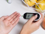 Post przerywany może odwrócić cukrzycę typu 2. Obniża poziom glukozy we krwi i pozwala schudnąć. Jaki rodzaj postu ułatwi walkę z cukrzycą?