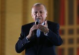 Turcja między Zachodem a Rosją. Erdogan na tym wygrywa, problem ma gdzie indziej