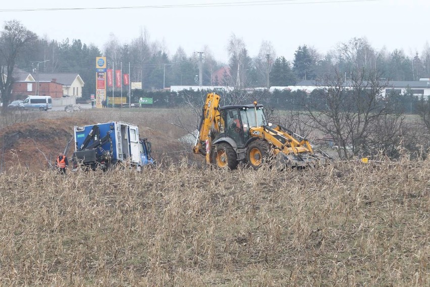 Wybuch i pożar w Murowanej Goślinie - spłonęły trzy domy.