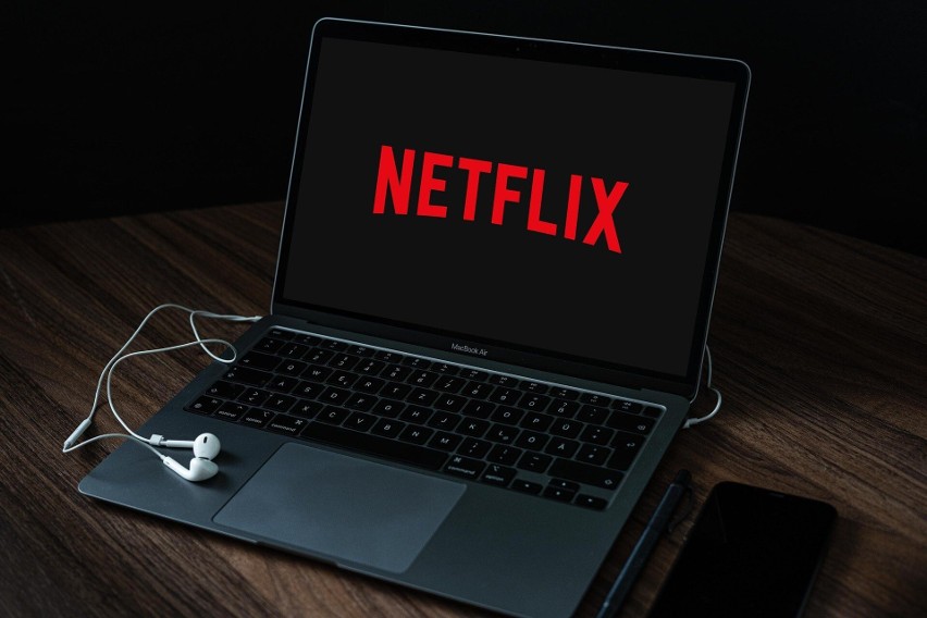 Netflix zmienia ceny pakietów w Polsce! Niektórzy zapłacą więcej, dla innych będzie nieco taniej