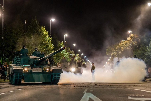 15 sierpnia przypada Święto Wojska Polskiego. Czy 15 sierpnia jest dniem wolnym od pracy i czy trzeba iść do kościoła?