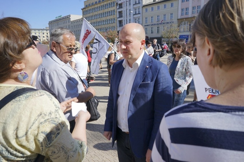 Poznaniacy solidaryzują się z niepełnosprawnymi, którzy...