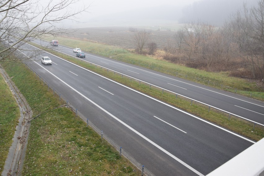 Tarnów. 87-latek przejechał obwodnicą pod prąd pięć kilometrów. Stracił za to prawo jazdy