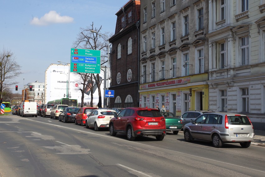 Poznań: Buspasy na Garbarach to paraliż komunikacyjny?