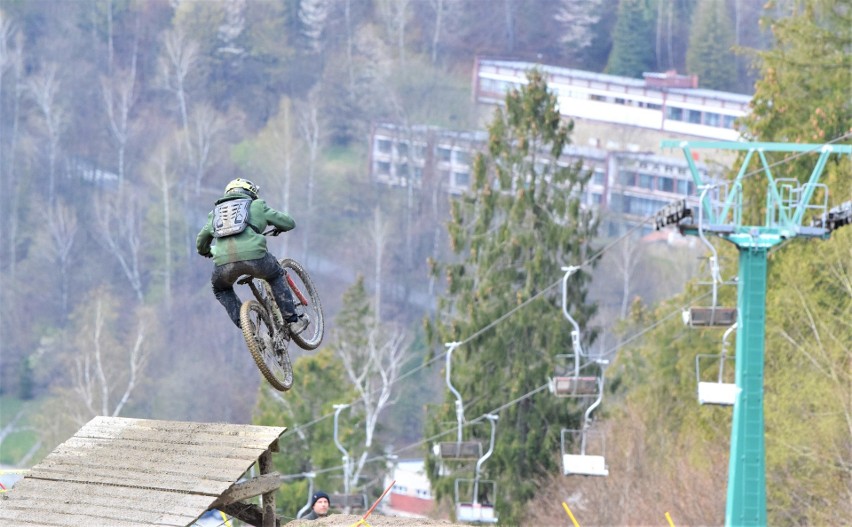 Trzeci dzień Doka Downhill City Tour w Ustroniu, tak jak dwa...