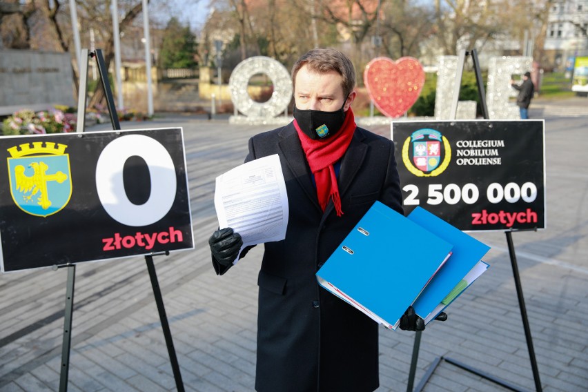 Prezydent Opola: Zero dla Opola, dwa i pół miliona dla fundacji Marcina Ociepy. Wiceminister: Niech się prezydent nauczy pisać wnioski