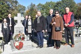 Leon Pajączek i Franciszek Krakowczyk walczyli w powstaniach śląskich. Ich groby na cmentarzu w Rybniku odznaczono symbolem "Tobie Polsko"