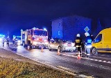 Wypadek w Międzyrzeczu Dolnym. Na śliskiej drodze zderzyły się trzy samochody