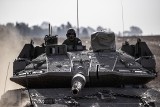 Czołgi w sercu Rafah. Izrael przyspiesza po rzezi cywilów