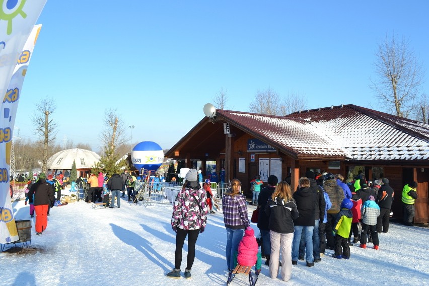 Sosnowiec: tłumy narciarzy na Górce Środulskiej [WIDEO, ZDJĘCIA]