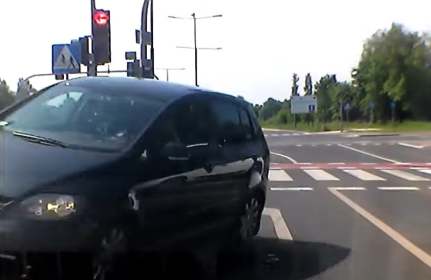 Opublikowane nagranie miało trafić na policję.