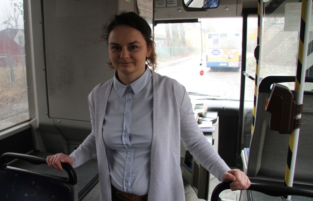 Magdalena Pytelewicz za kierownicą wielkiego autobusu czuje się jak ryba w wodzie.