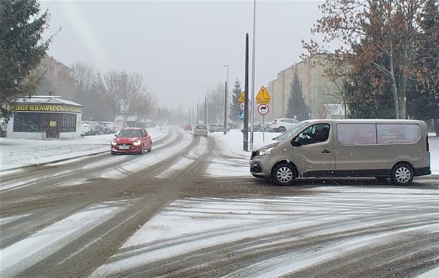 Nowy Sącz chwilę po burzy śnieżnej