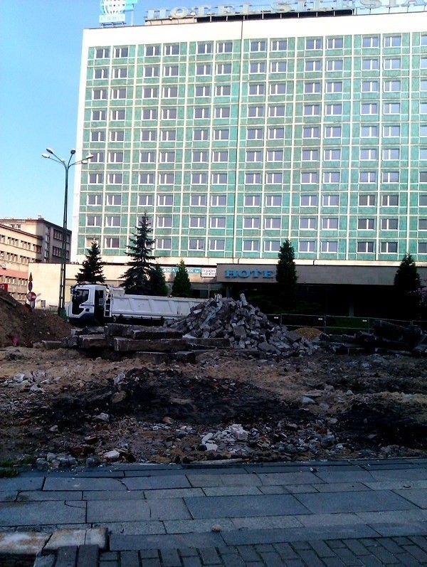 Drugi etap przebudowy centru Katowic po zachodniej stronie...