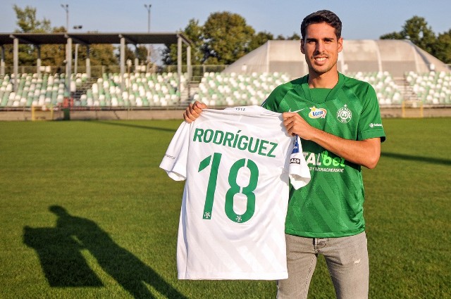 Mario Rodriguez to 23-letni piłkarze rodem z Katalonii, który ostatnio reprezentował barwy solidnego średniaka La Liga, czyli Granady CF