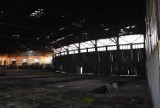 Przedwojenna parowozownia i inne budynki kolejowego w Opolu-Groszowicach popadają w ruinę