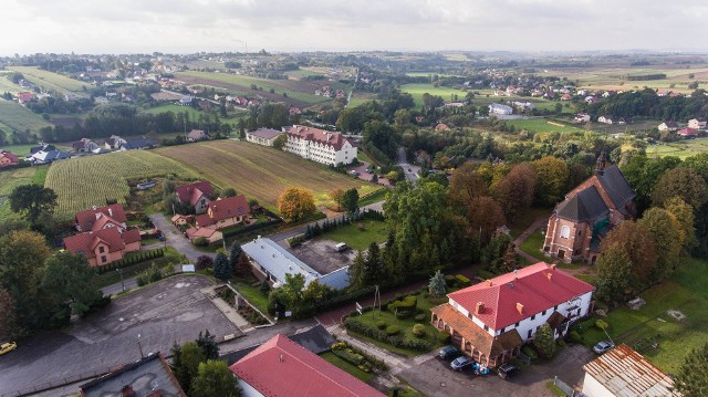 W gminie Kocmyrzów-Luborzyca mierzą domy i działki - zaczęła się modernizacja ewidencji gruntów i budynków