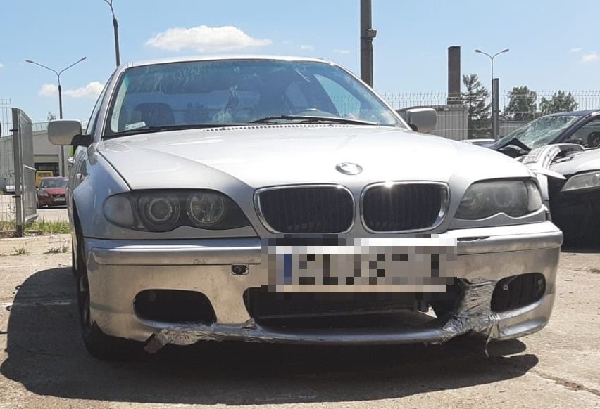 Policyjny pościg za 21-latką w BMW. W środku były dzieci 