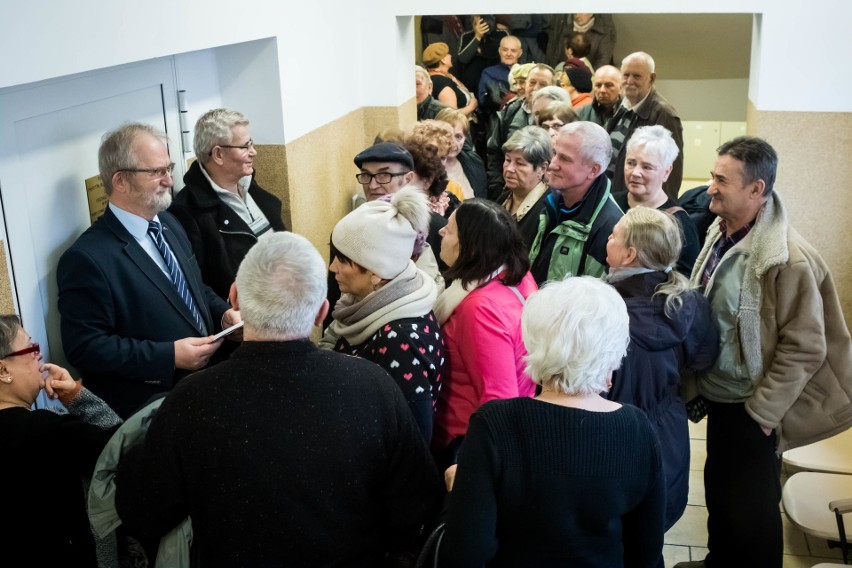 Tłumy seniorów chciały zapisać się na wczasy