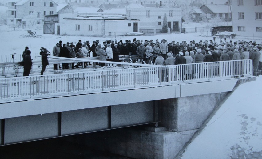 Otwarcie mostu w Uchowie