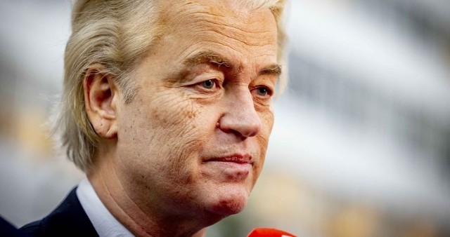 Geert Wilders w 2008 opublikował film "Fitna", krytykujący ideologię islamu.