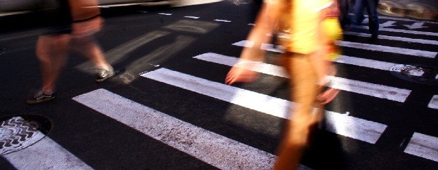 Auto Dariusza P. dosłownie staranowało pieszą na przejściu na ulicy Andersa w Białymstoku.