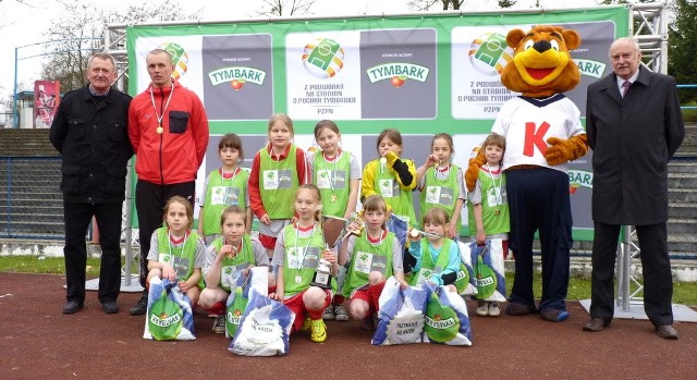 Dziewczęta z UKS Wielgie będą reprezentować nasze województwo w finale ogólnopolskim na Stadionie Narodowym w Warszawie.