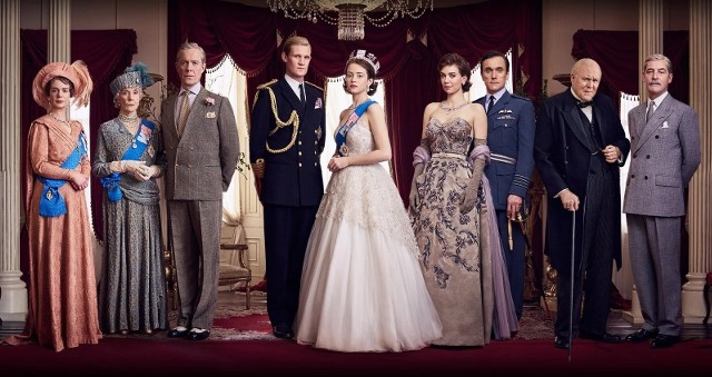 W najnowszej odsłonie serialu "The Crown" zobaczymy kolejne kontrowersyjne wątki z życia rodziny królewskiej. Wyciekły nowe zdjęcia z planu