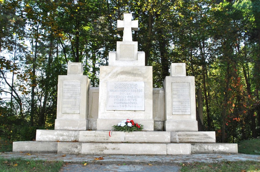 Pomnik powstańców styczniowych w Zwierzyńcu