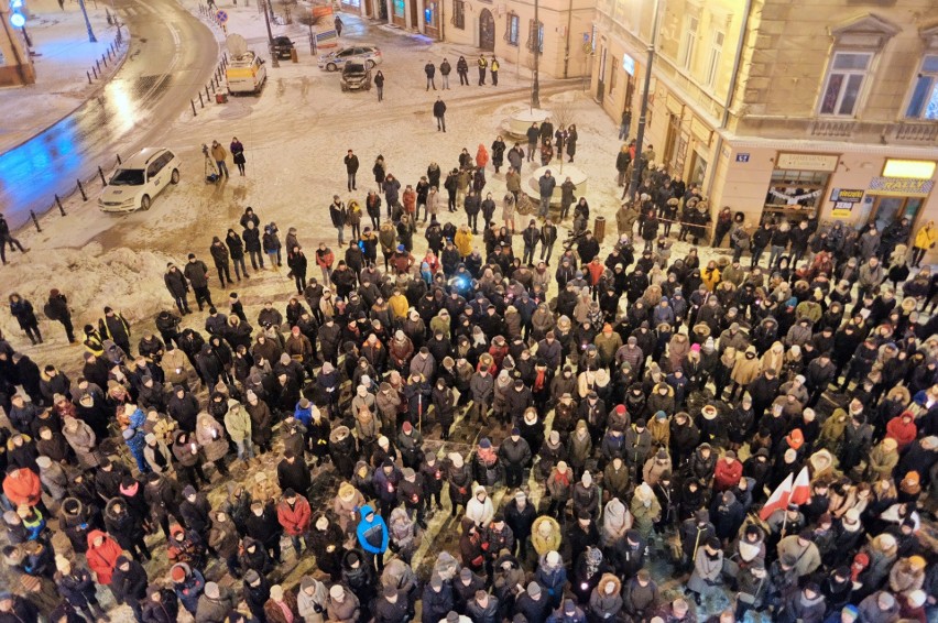 Styczeń. Lublin żegna tragicznie zmarłego prezydenta Gdańska...