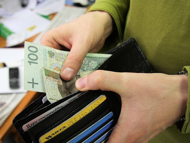 Wyższe składki do ZUS zapłacą w 2011 roku prowadzący własny biznes