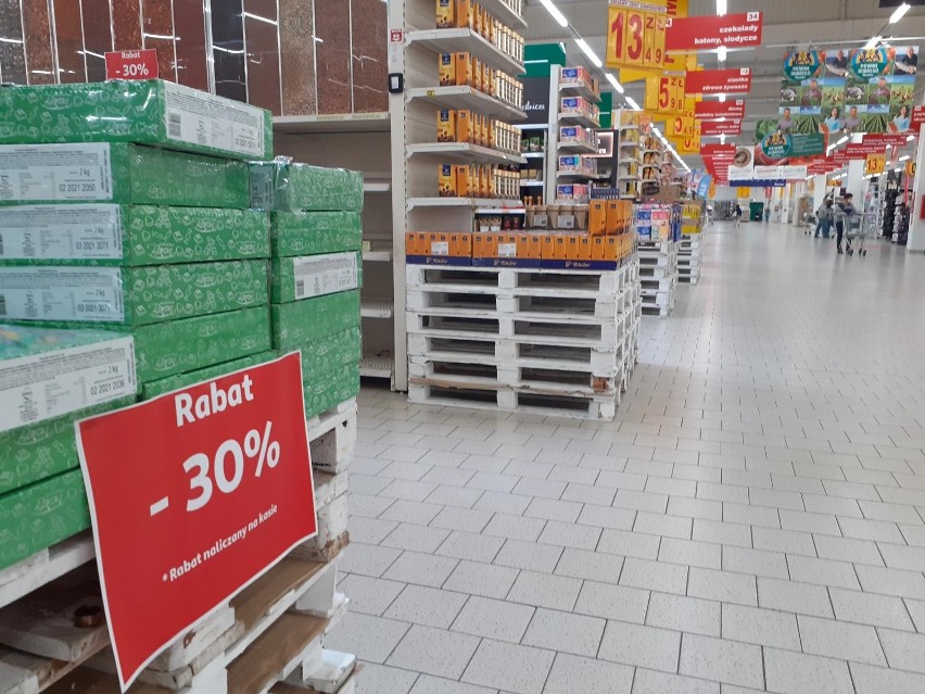 MIEJSCE 1 Auchan...