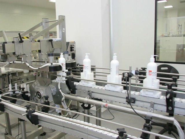 W Rzeszowie rozpoczęto produkcję znanych dermokosmetykówLinia produkcyjna Sanofi-Aventis Zakład Produkcji i Dystrybucji Leków w Rzeszowie.