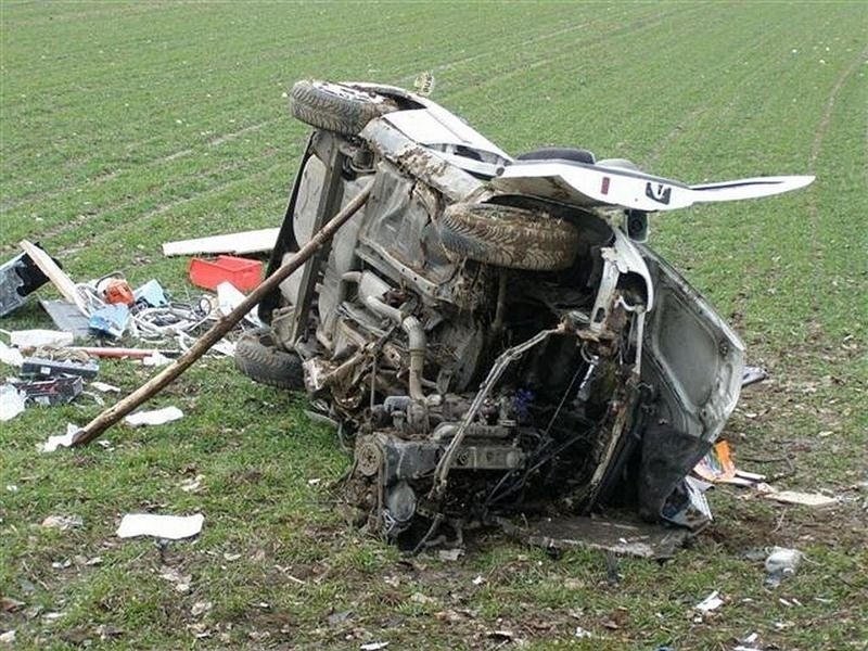 W wypadku zginął 46-letni kierowca.