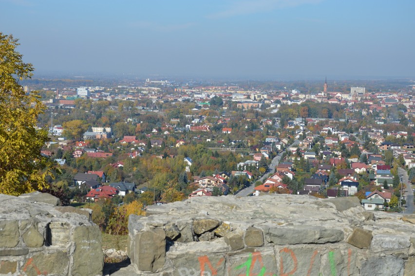 Tarnów. Góra św. Marcina idealnym miejscem na jesienny spacer [ZDJĘCIA]