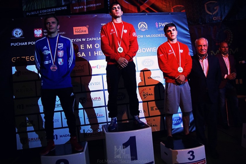 Na najwyższym stopniu podium Arslanbek Salimov