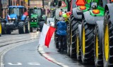 Traktory blokują DK8 na Dolnym Śląsku. Ruszył protest rolników, kierowcy muszą spodziewać się sporych utrudnień