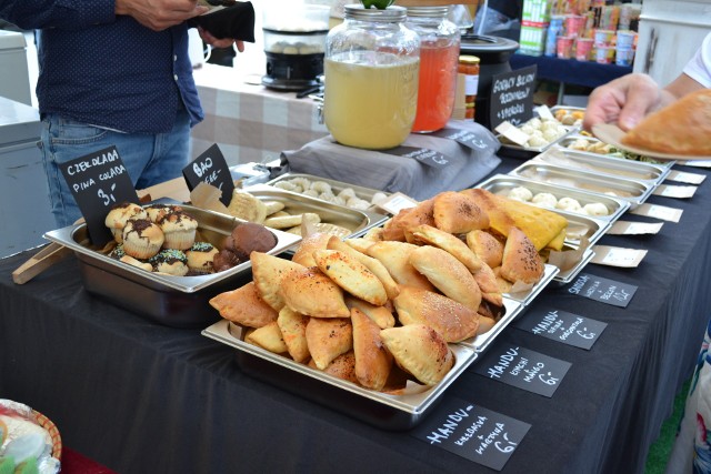 Chorzowski rynek od 1 do 3 września gościł festiwal kulinarny. Wiele mieszkańców przyszło spróbować egzotycznych potraw.