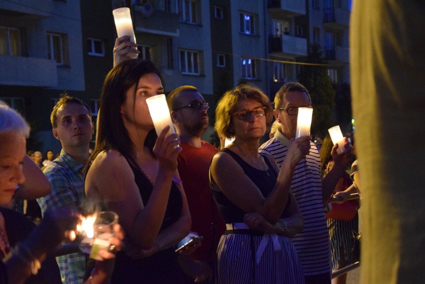 Kolejny protest przed Sądem Okręgowym w Katowicach WIDEO+ZDJĘCIA