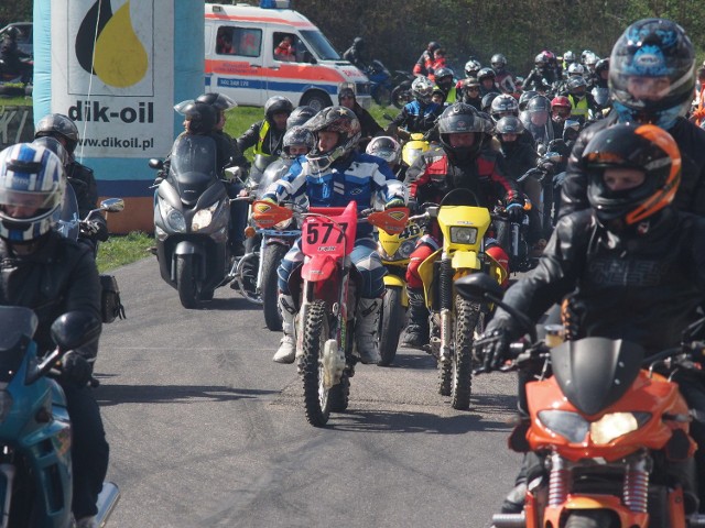 W Koszalinie oficjalnie został otwarty sezon motorowy 2016. Jedną z niedzielnych atrakcji była parada pojazdów ulicami miasta.