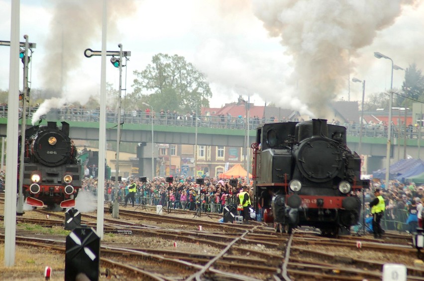 Wolsztyn: Parowozy wracają na trasy pasażerskie!