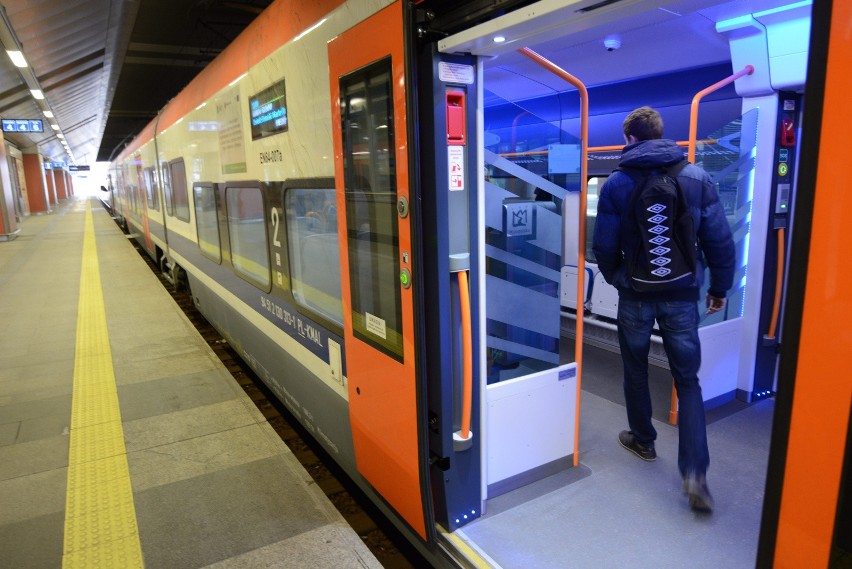 W końcu jest chętny na dostarczenie dla Małopolski 25 pociągów. To ma pomóc w rozwoju Szybkiej Kolei Aglomeracyjnej