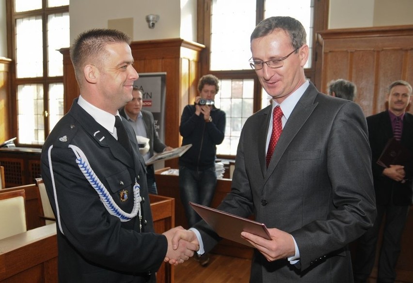 Toruń  Podsumowanie plebiscytu "Strażak roku 2013"