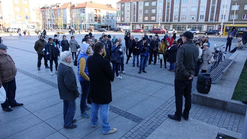 W poniedziałek o godz. 18 przed koszalińskim ratuszem...