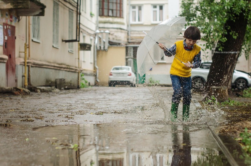 W piątek, 16 lipca, nad Lubuskiem mogą przejść burze