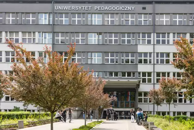 Wcześniej Uniwersytet Pedagogiczny, od 1 października ubiegłego roku funkcjonuje jako Uniwersytet Komisji Edukacji Narodowej. To na tej uczelni mają się już niedługo kształcić również medycy