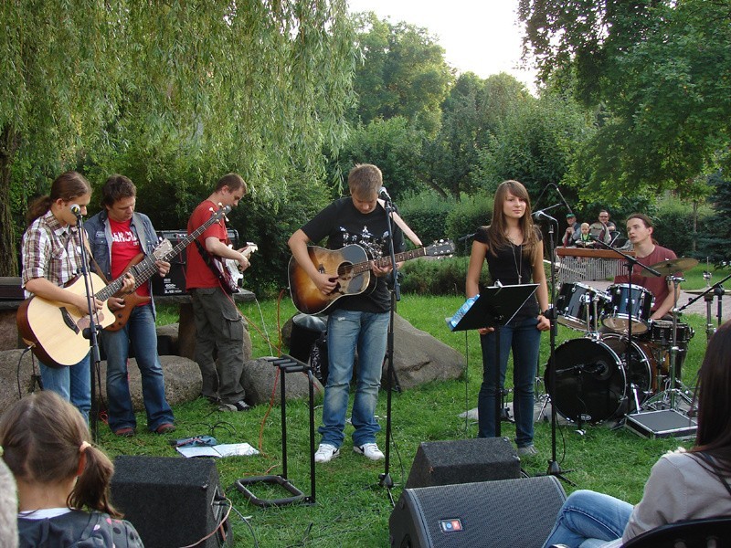 Koncert pod wierzbą z Rozdwojeniem Jaźni. Zobacz zdjęcia!