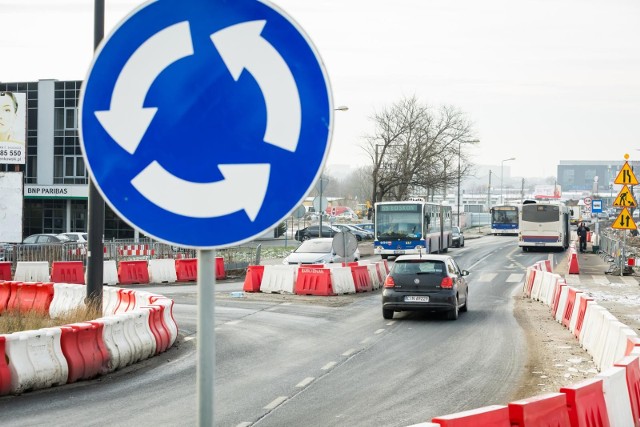 Od czwartku rondo przy moście Kazimierza Wielkiego zostanie zlikwidowane.